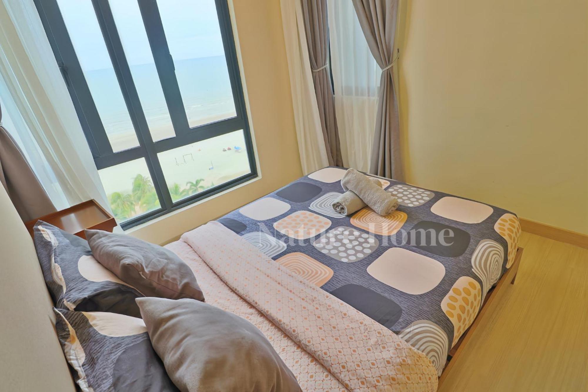 Timurbay Seafront Residences By Nature Home Kuantan Exteriör bild